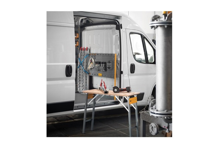 Copriparatia Attrezzata Per Furgoni